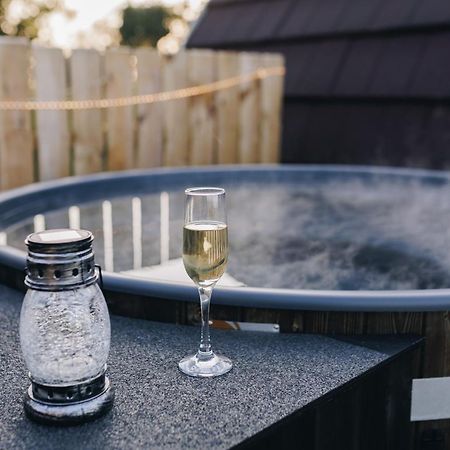 North Coast 9 Glamping Hotel Capecastle Exterior foto
